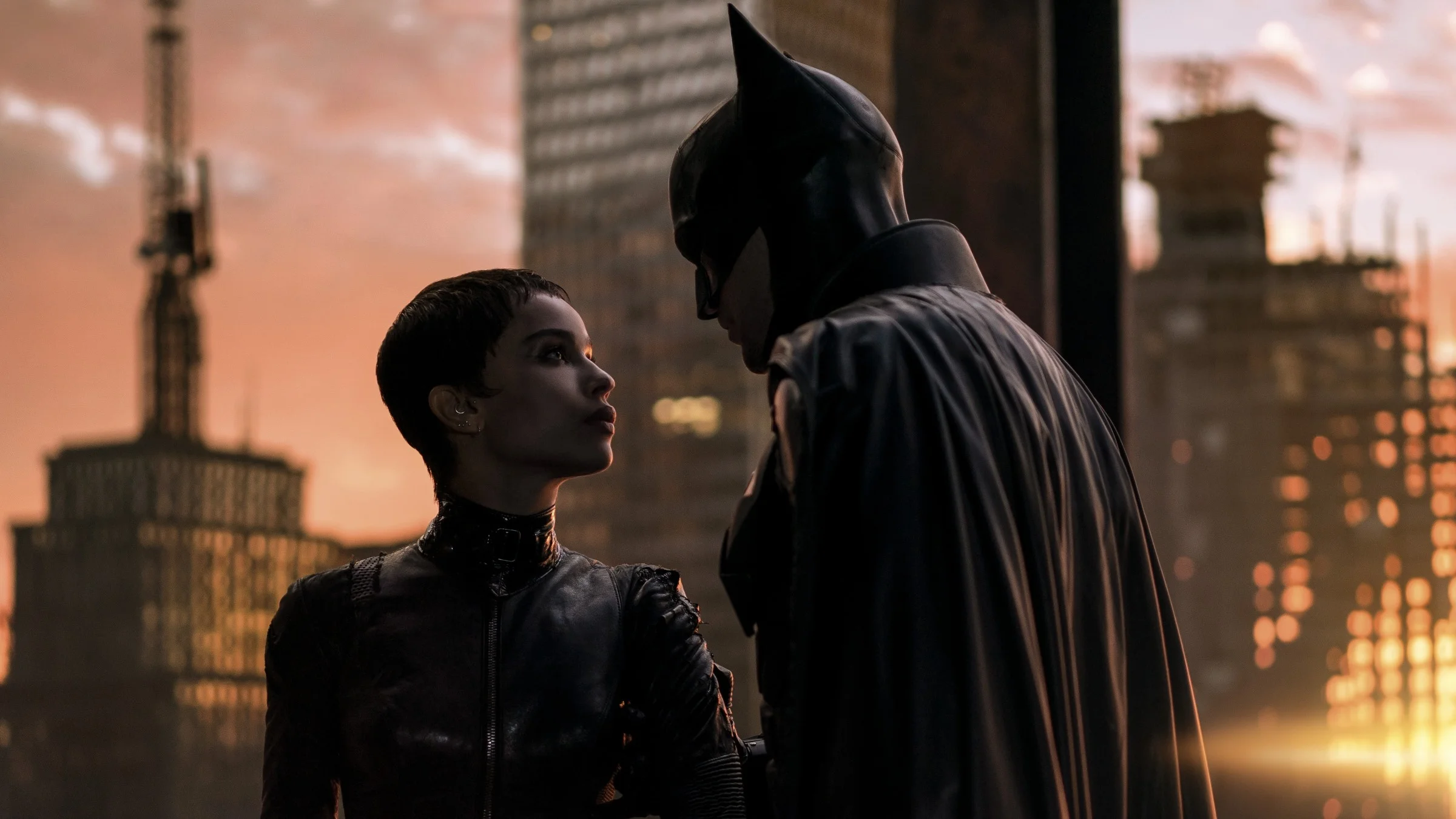 Обложка: кадр из фильма «Бэтмен» (2022)