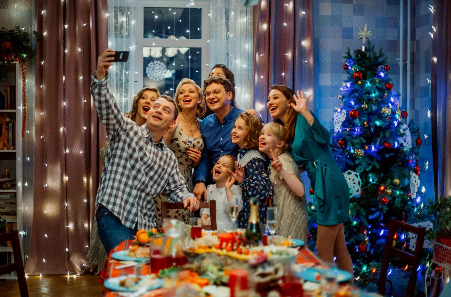 Обложка: кадр сериала «Папины дочки. Новые» (2023—…)