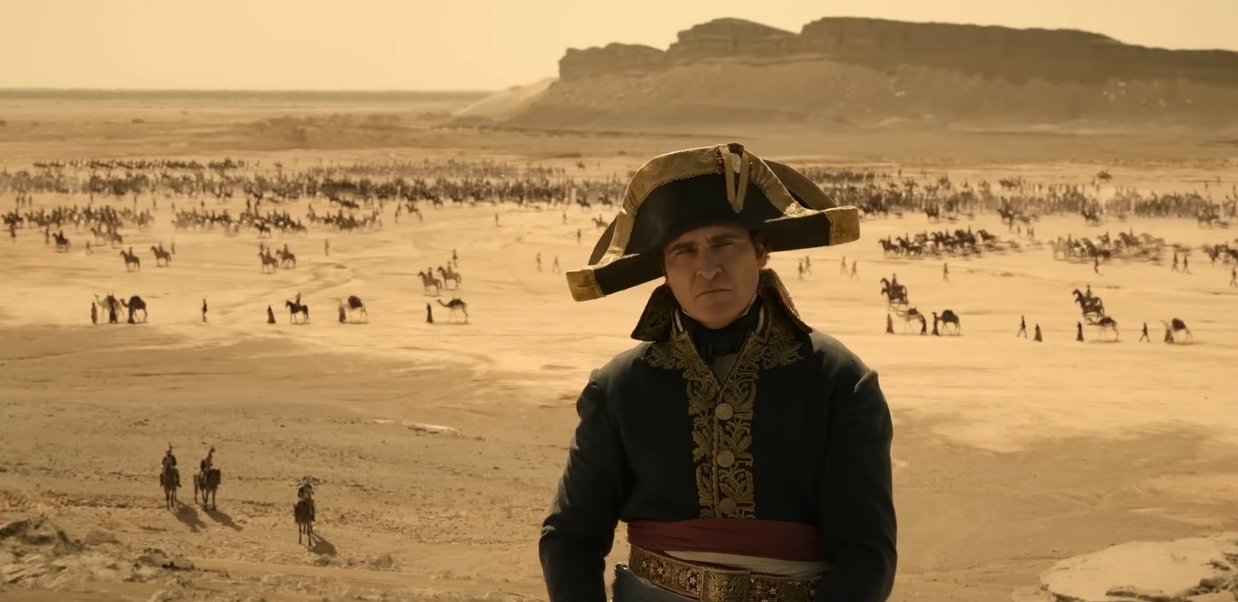 Обложка: кадр фильма «Наполеон» (2023)