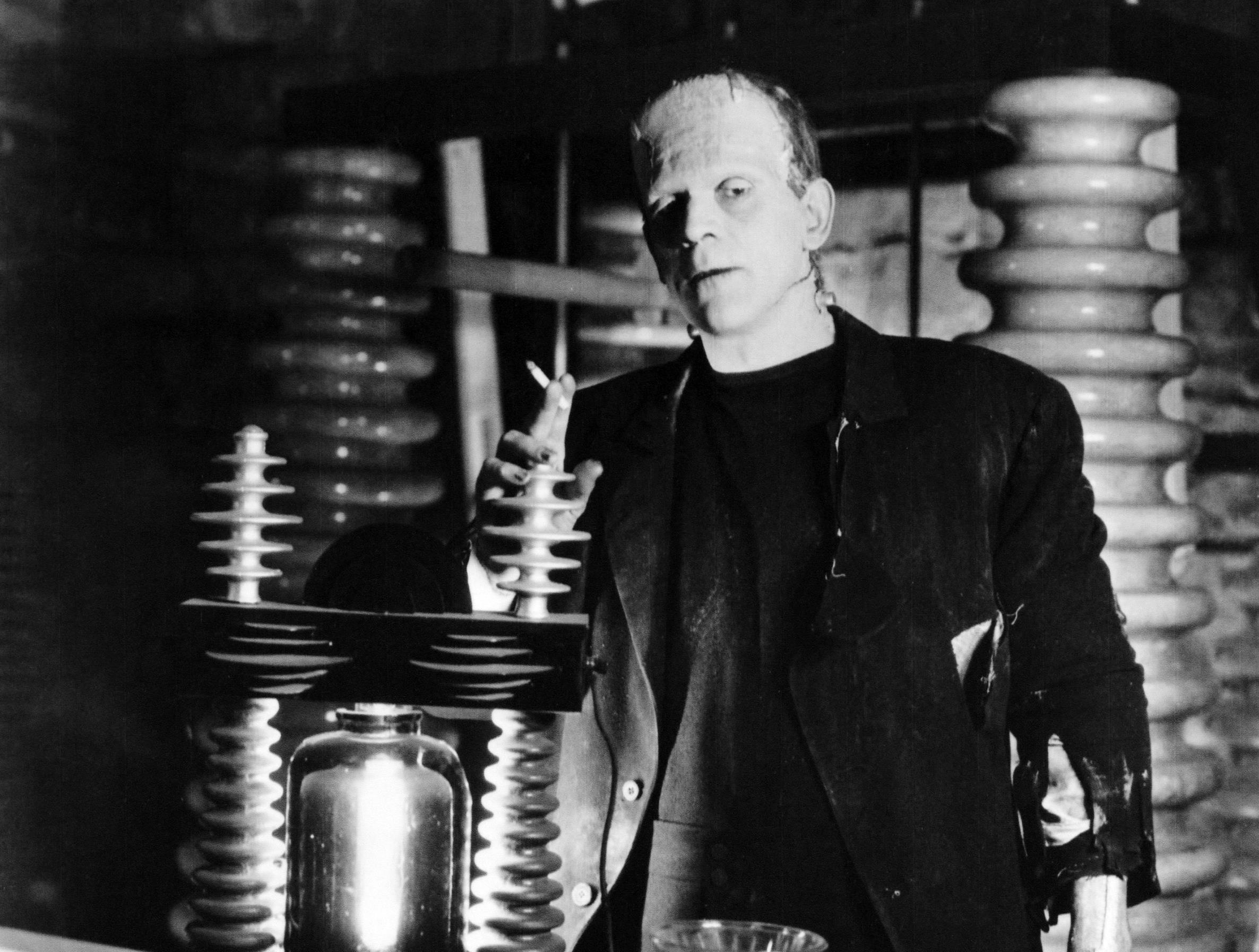 Обложка: кадр фильма «Франкенштейн» (1931)