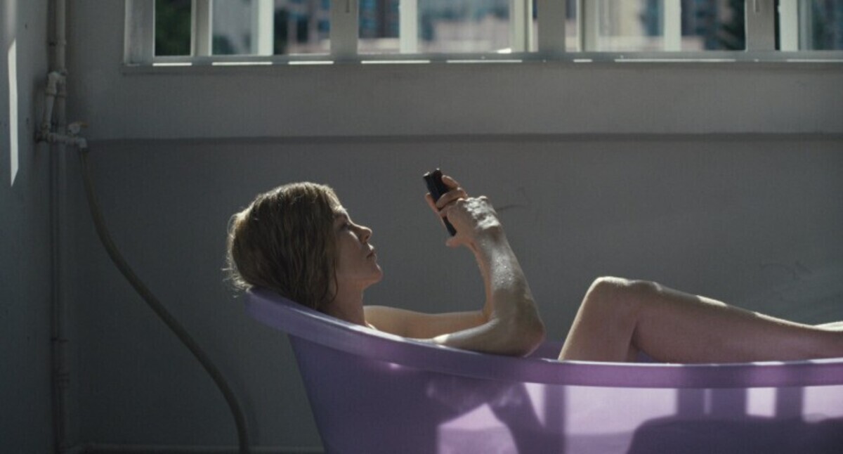 Обложка: Кадр из сериала «Экспат»