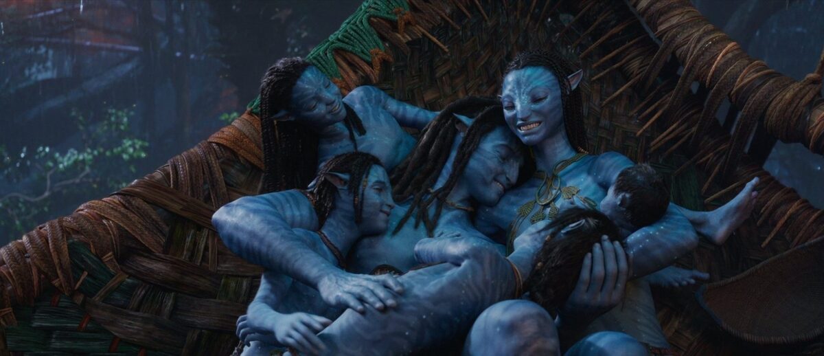 Обложка: Кадр из фильма «Аватар: Путь воды»