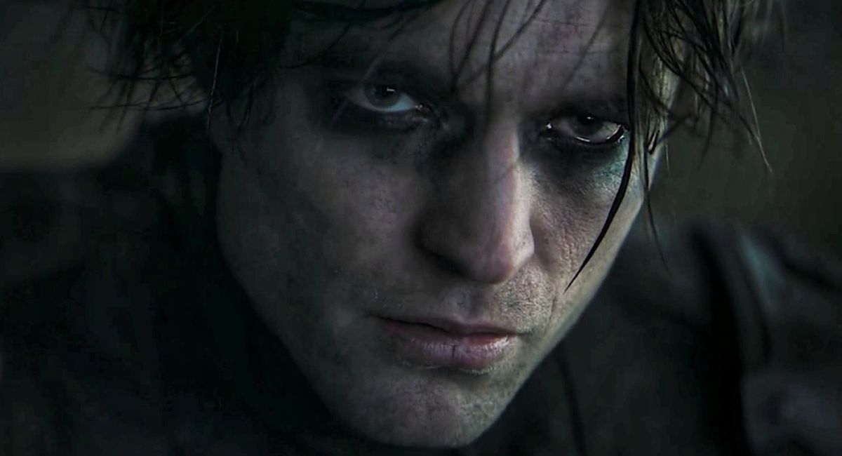 Обложка: кадр из фильма «Бэтмен 2»