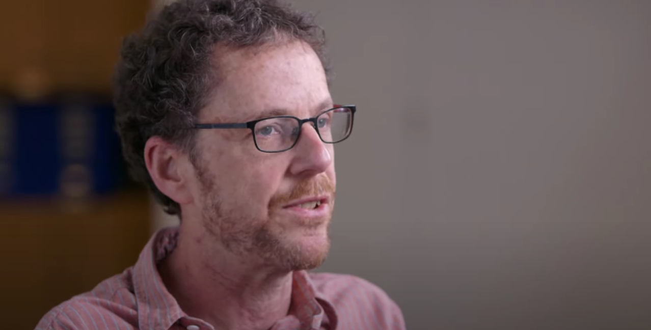 Обложка: скриншот «Канобу» // YouTube-канал Amir Hossein Nazari