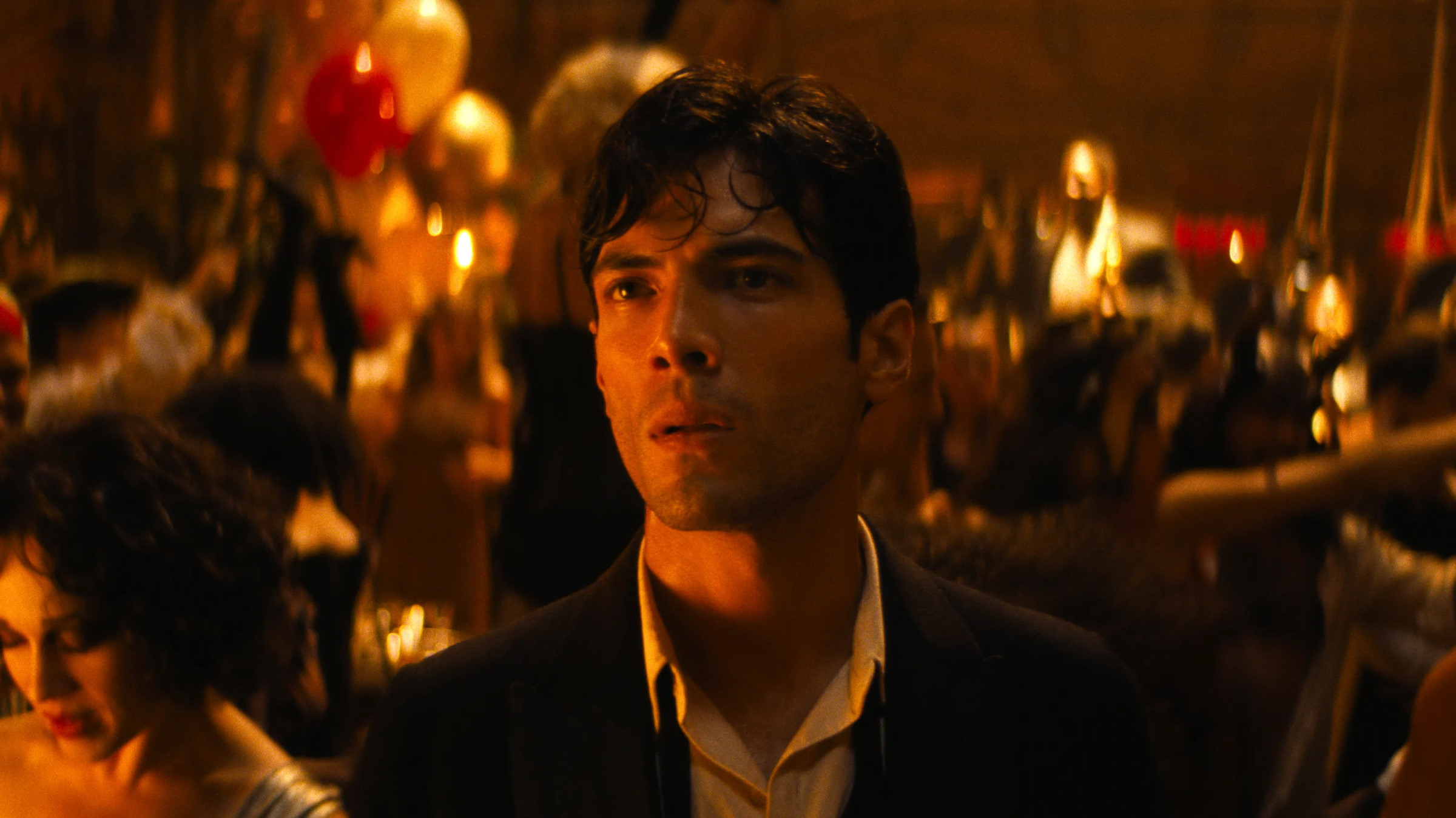 Обложка: кадр из фильма «Вавилон» (2022)