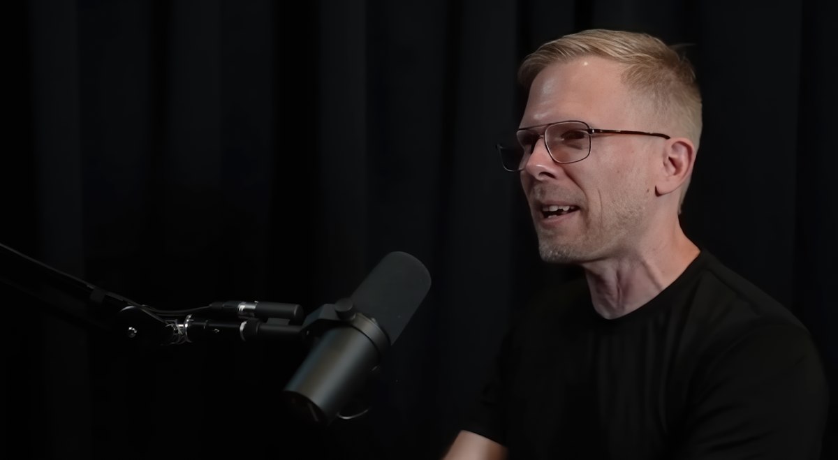 Обложка: скриншот «Канобу» / Best Programming Language | John Carmack and Lex Fridman