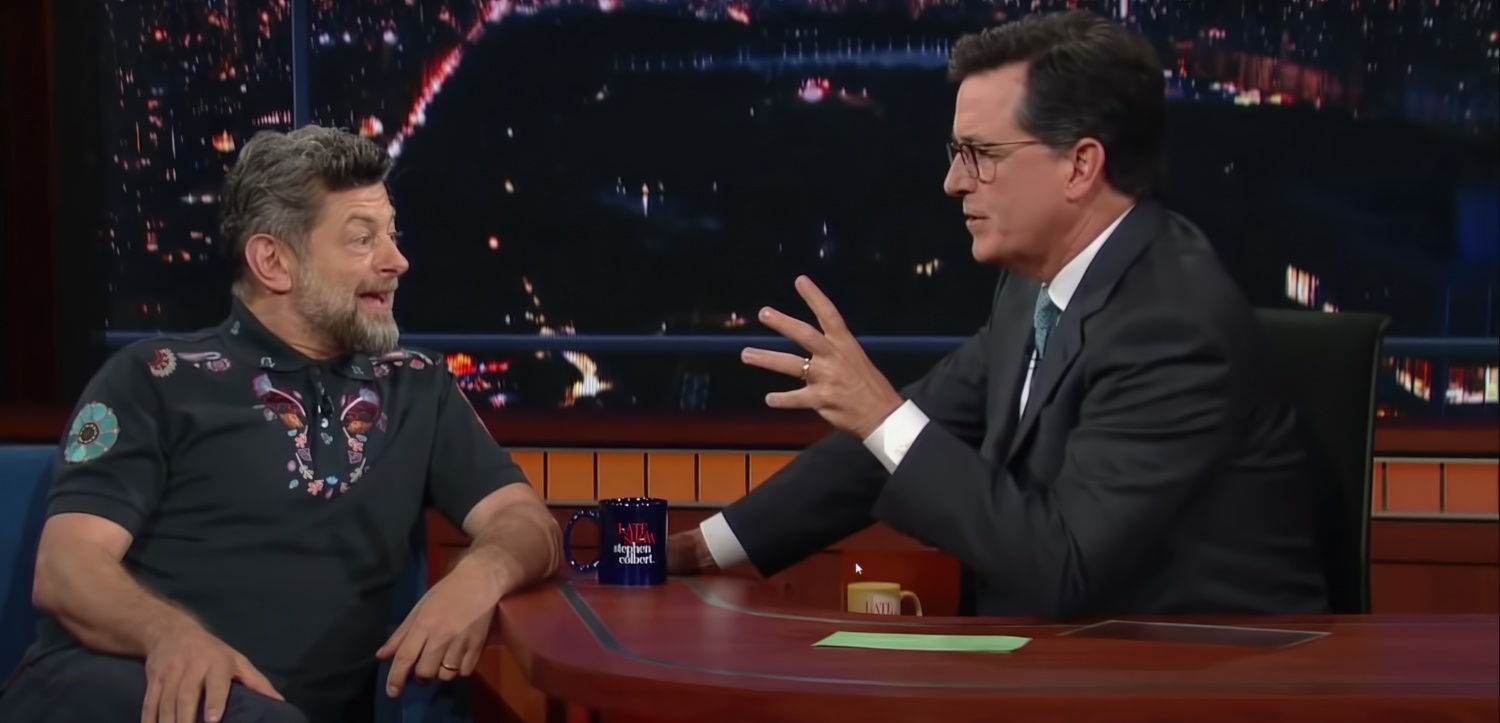 Обложка: скриншот «Канобу» / Andy Serkis Becomes Gollum To Read Trump's Tweets