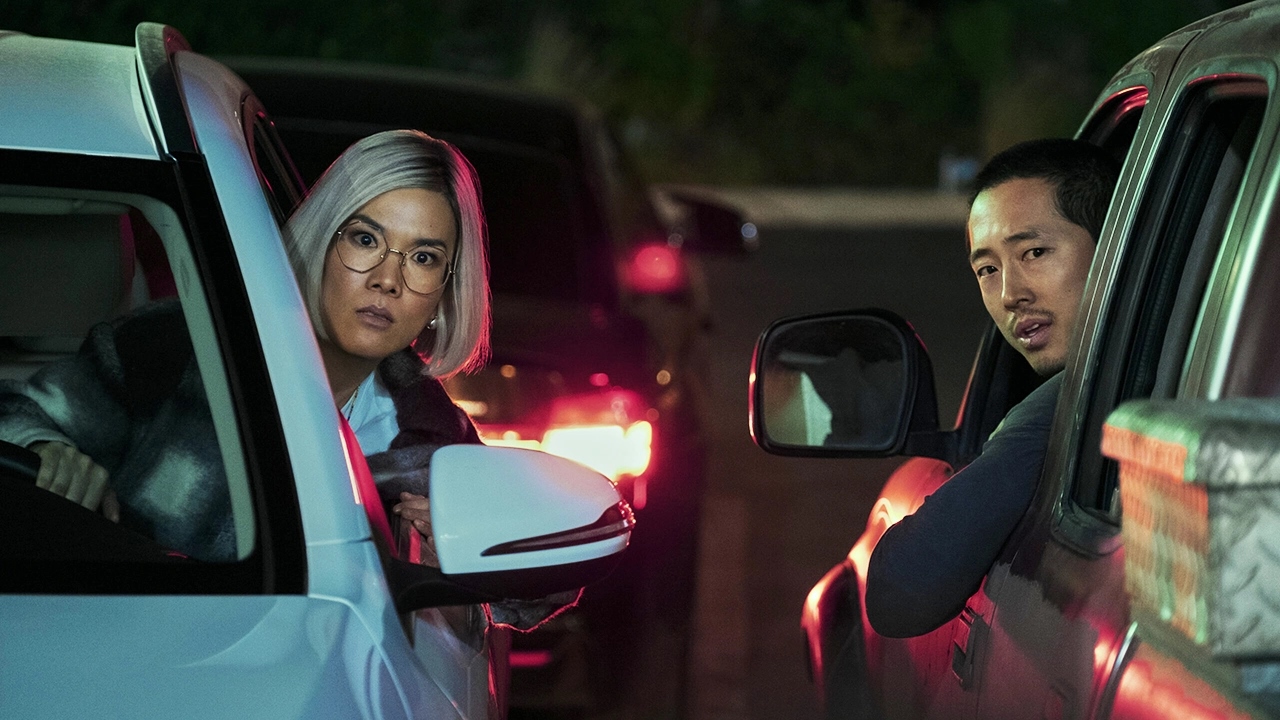 Обложка: кадр из сериала «Грызня» (2023)