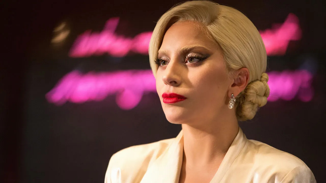 Обложка: Леди Гага в сериале «Американская история ужасов» (2011—…)