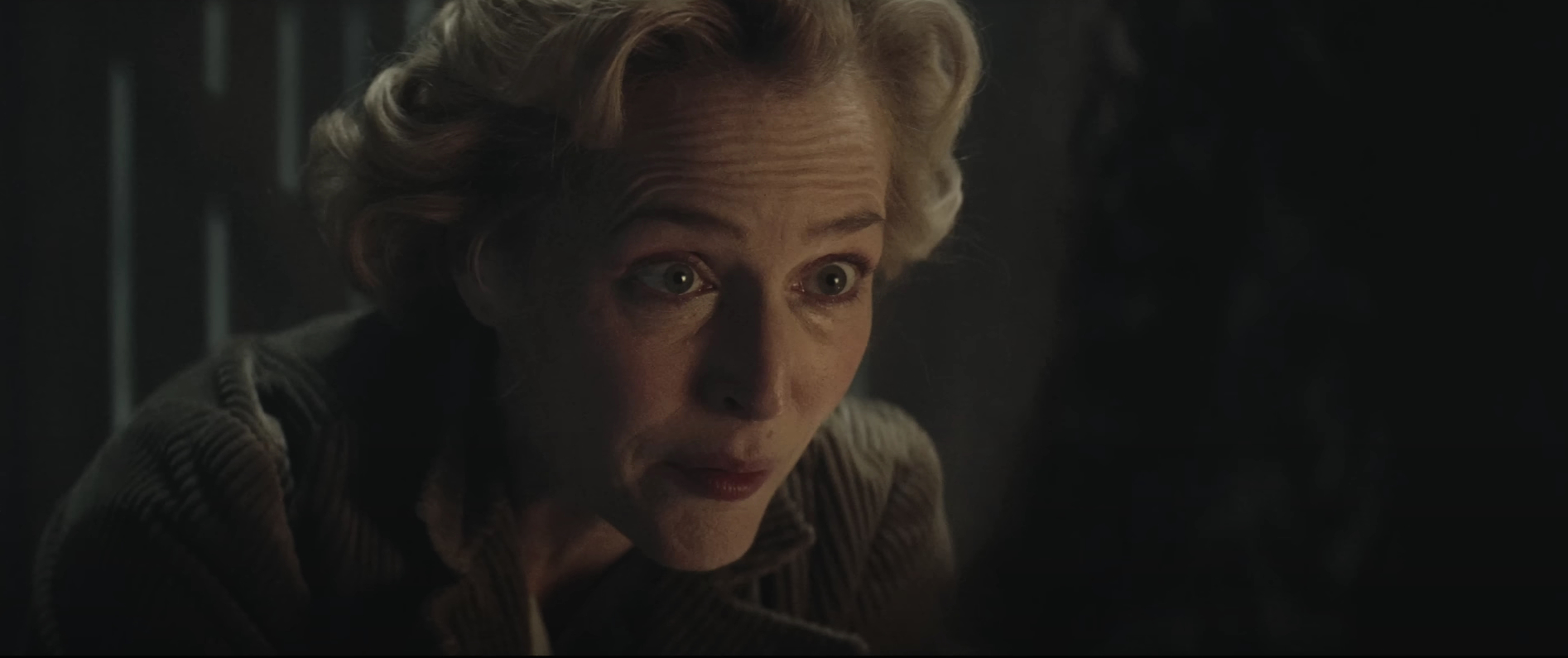 Обложка: кадр из трейлера «Белой птицы: История чуда» (2023)