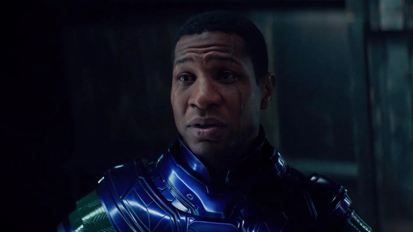 Обложка: кадр из фильма «Человек-муравей и Оса: Квантомания» (2023)