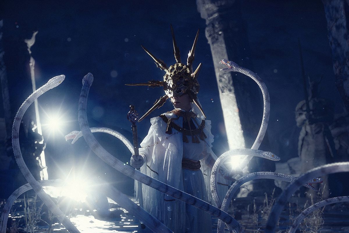 Обложка: фото Александры Реил в образе Гвиндолина Тёмное Солнце