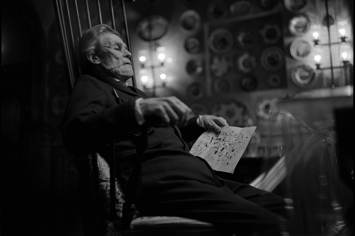 Обложка: «Бедные-несчастные»