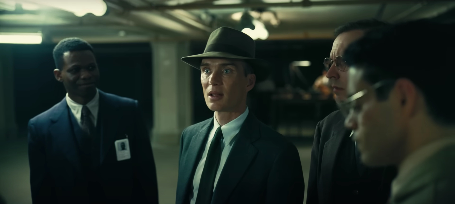 Обложка: кадр из трейлера «Оппенгеймера» (2023)