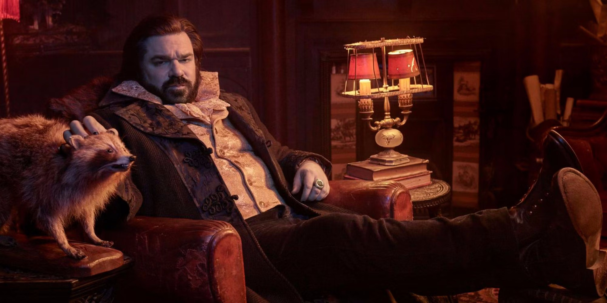 Обложка: промо серила «Чем мы заняты в тени» (2019—…)