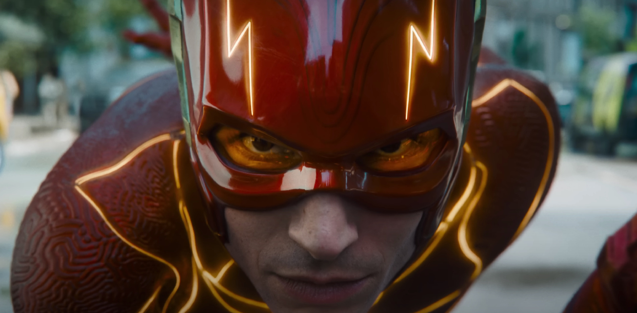 Обложка: кадр из фильма «Флэш» (2023)