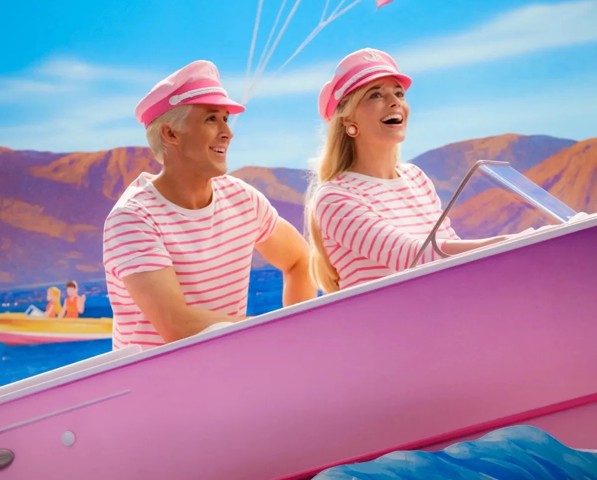 Обложка: кадр из фильма «Барби» (2023)