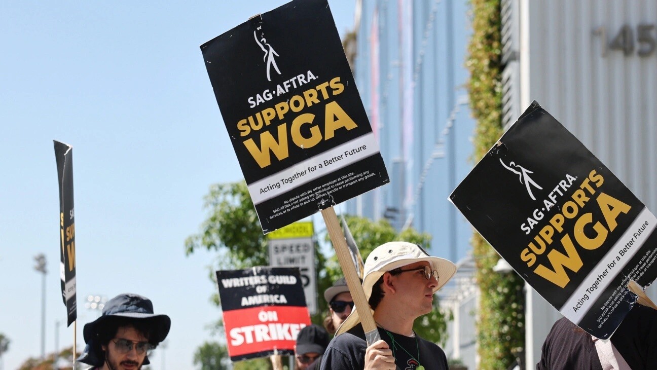 Гильдия актёров США SAG-AFTRA объявила о старте первой за 43 года забастовки