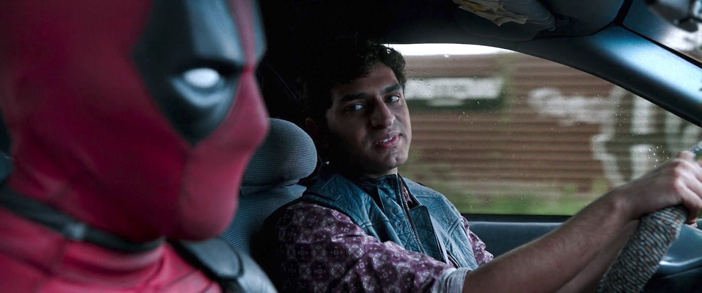 Обложка: кадр из фильма «Дэдпул» (2016)