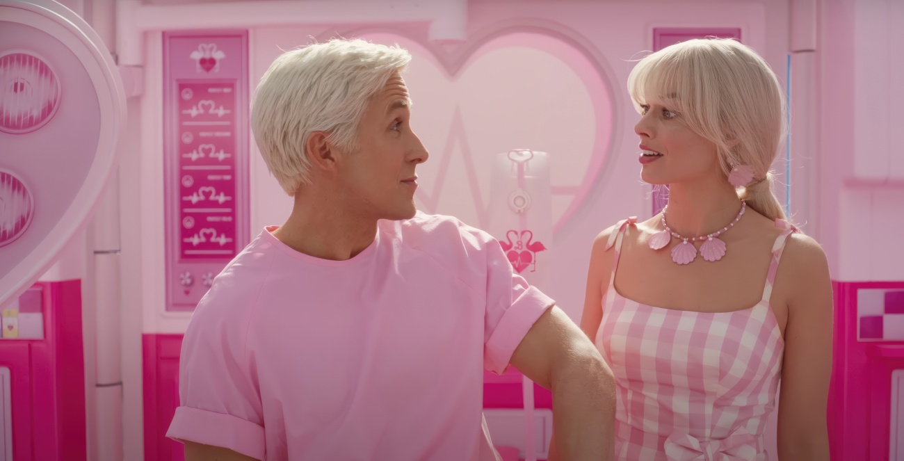 Обложка: кадр из фильма «Барби»