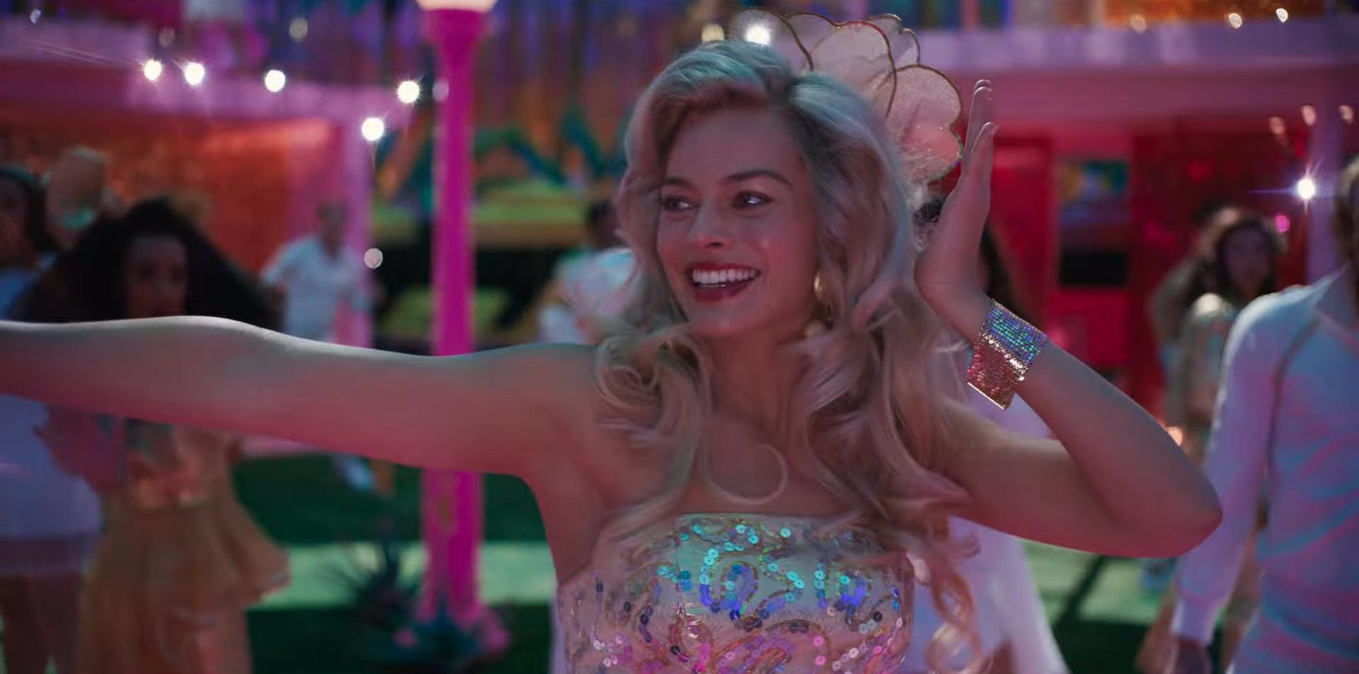 Обложка: кадр фильма «Барби» (2023)