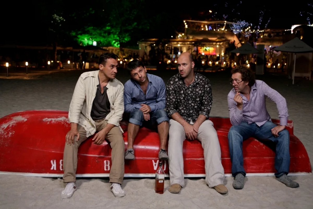 Обложка: кадр фильма «О чём говорят мужчины» (2010)