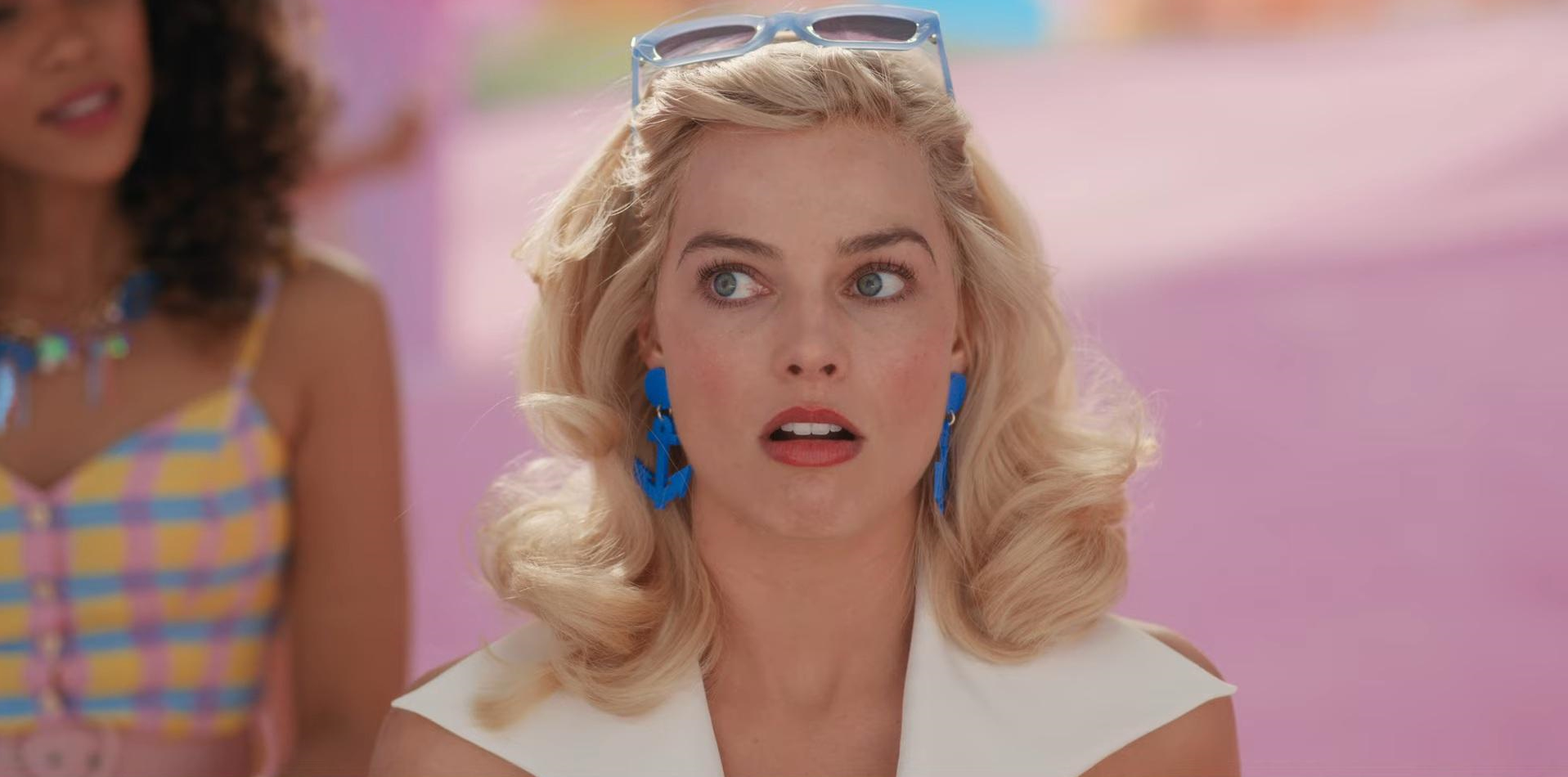 Обложка: кадр фильма «Барби» (2023)