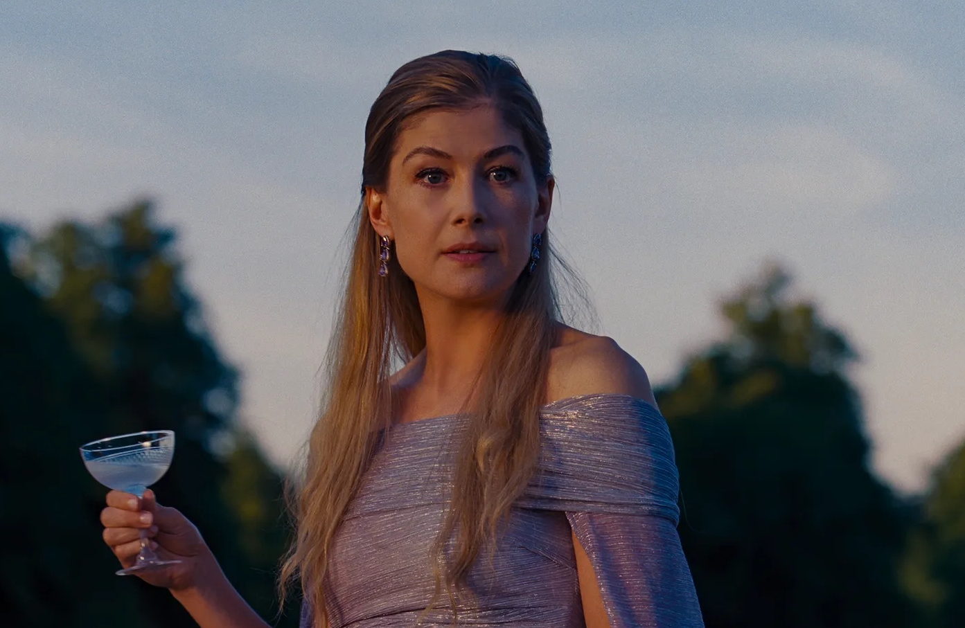 Обложка: кадр фильма Saltburn (2023)