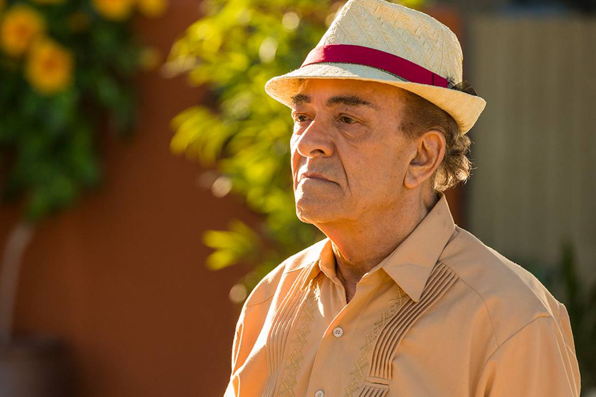 Обложка: "Лучше звоните Солу" / "Во все тяжкие"