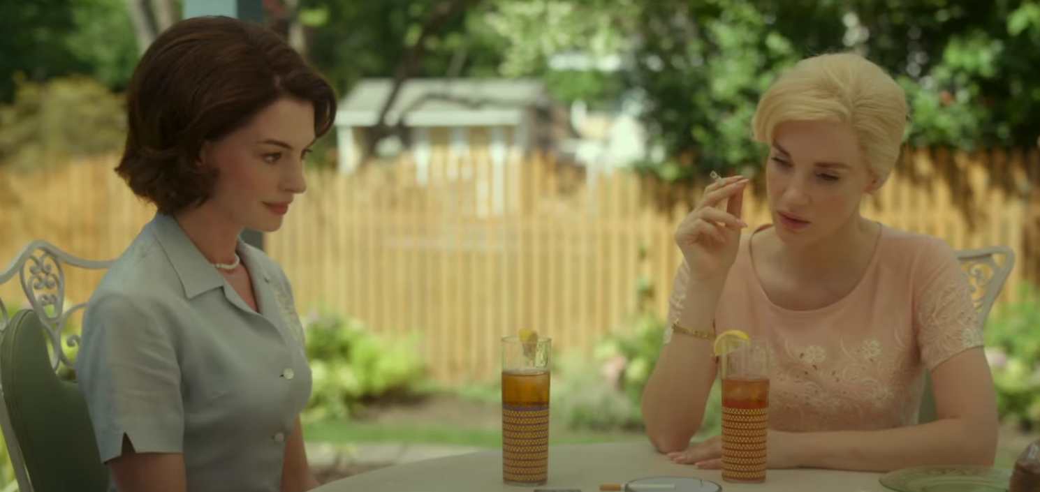 Обложка: кадр трейлера «Материнского инстинкта»