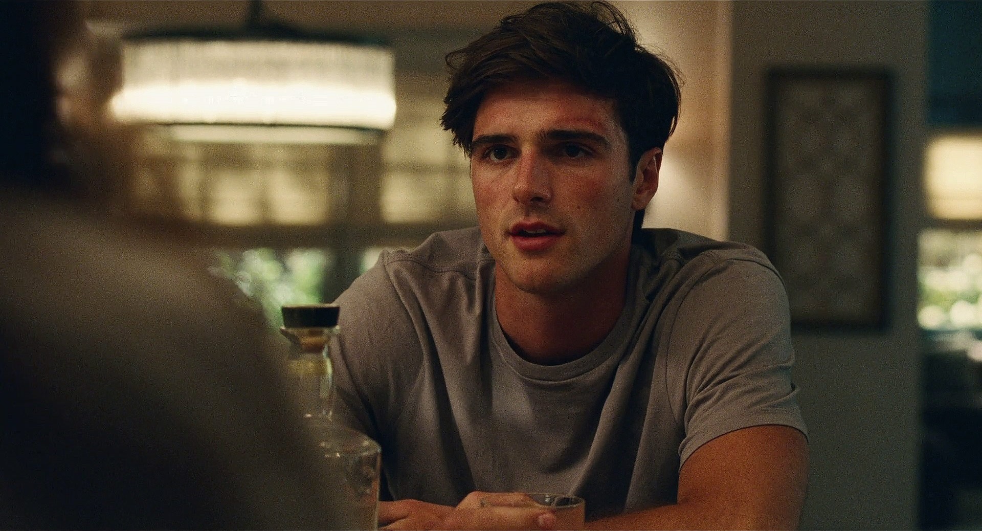 Обложка: кадр сериала «Эйфория» (2019—…)