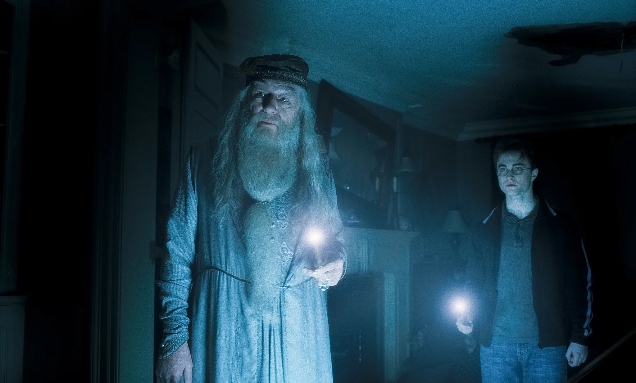 Каст «Гарри Поттера» почтил память сыгравшего Дамблдора актёра Майкла Гэмбона - изображение 1
