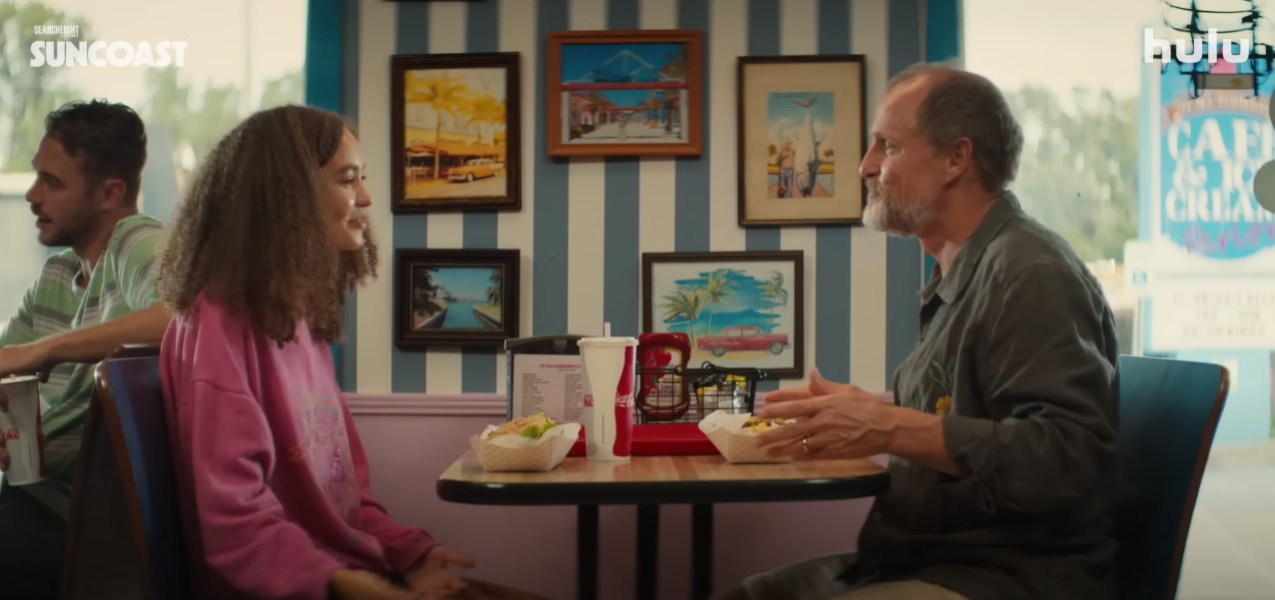 Обложка: кадр трейлера фильма Suncoast (2024)