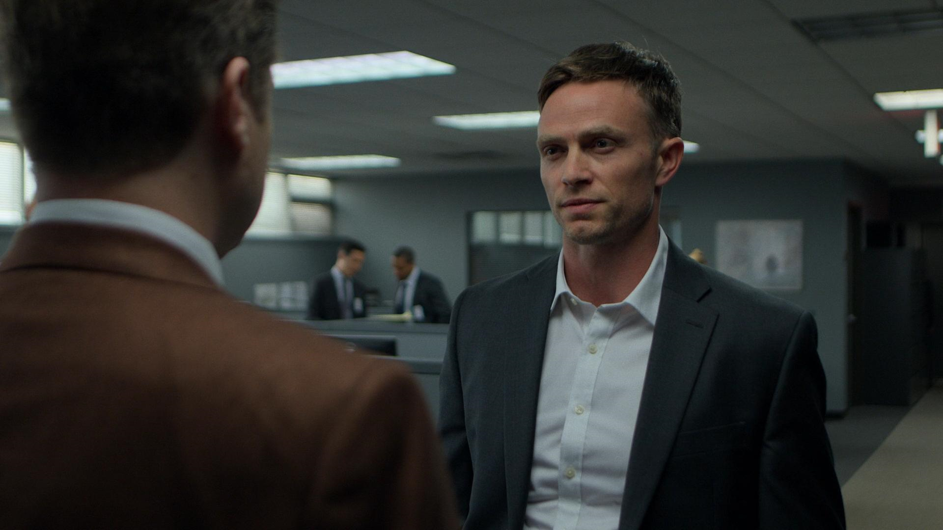 Обложка: кадр сериала «Сорвиголова» (2015—2018)