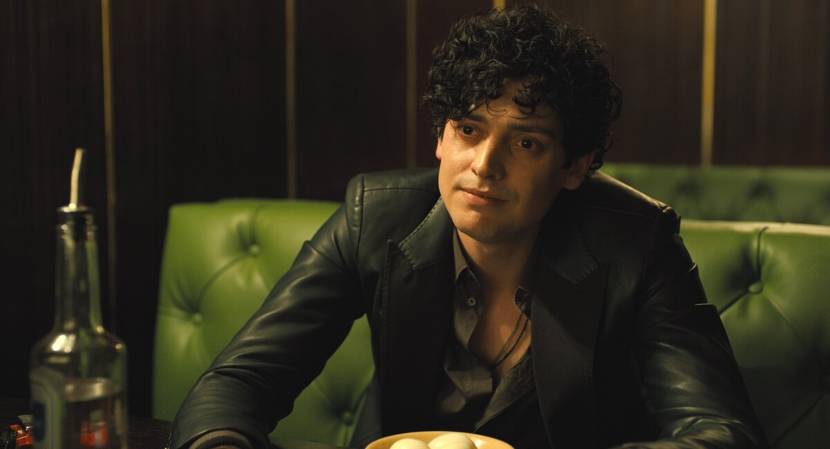 Обложка: кадр из фильма «Щегол»