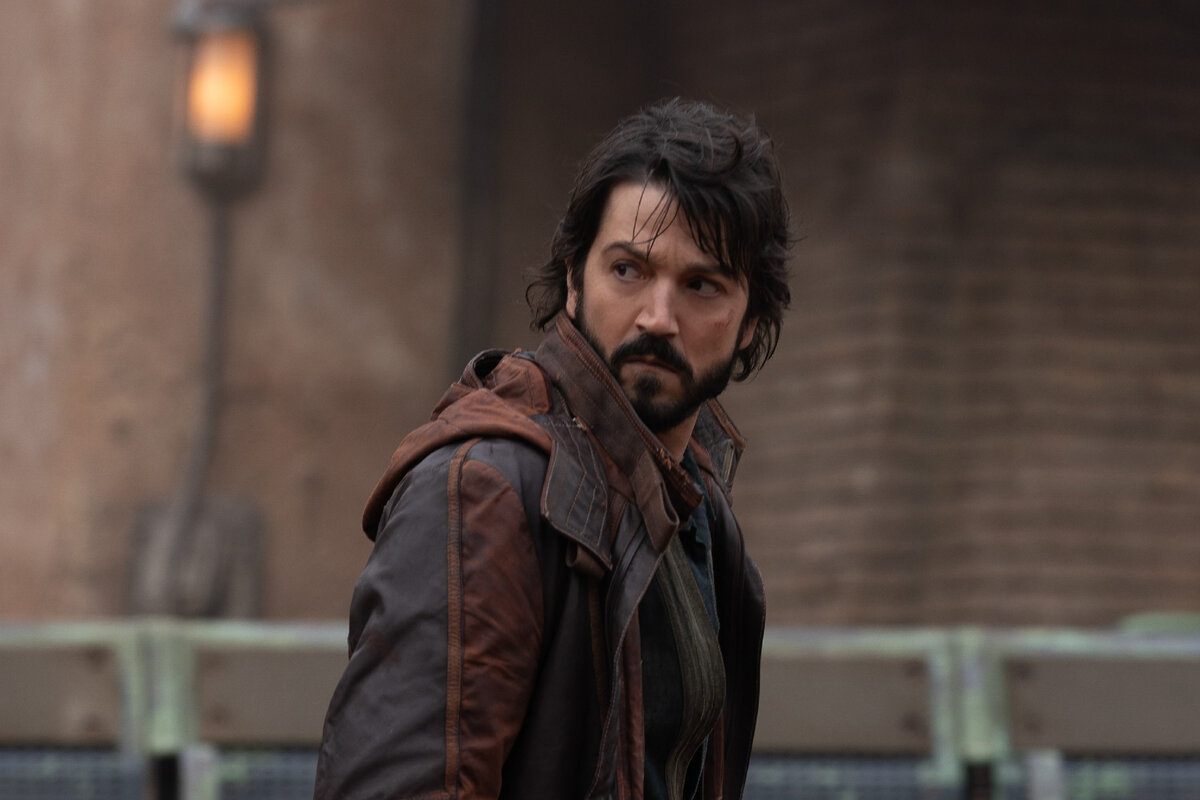 Обложка: кадр из сериала «Андор»