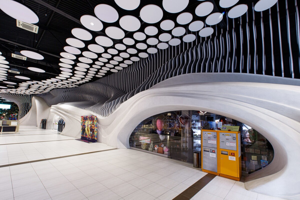 Обложка: киноцентр «Большой» (Ростов-на-Дону)