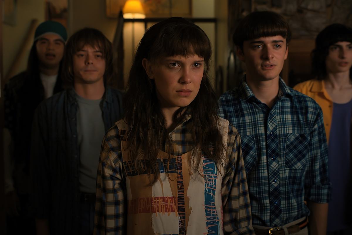 Netflix показал первый тизер 5 сезона шоу «Очень странные дела» с загадочными надписями