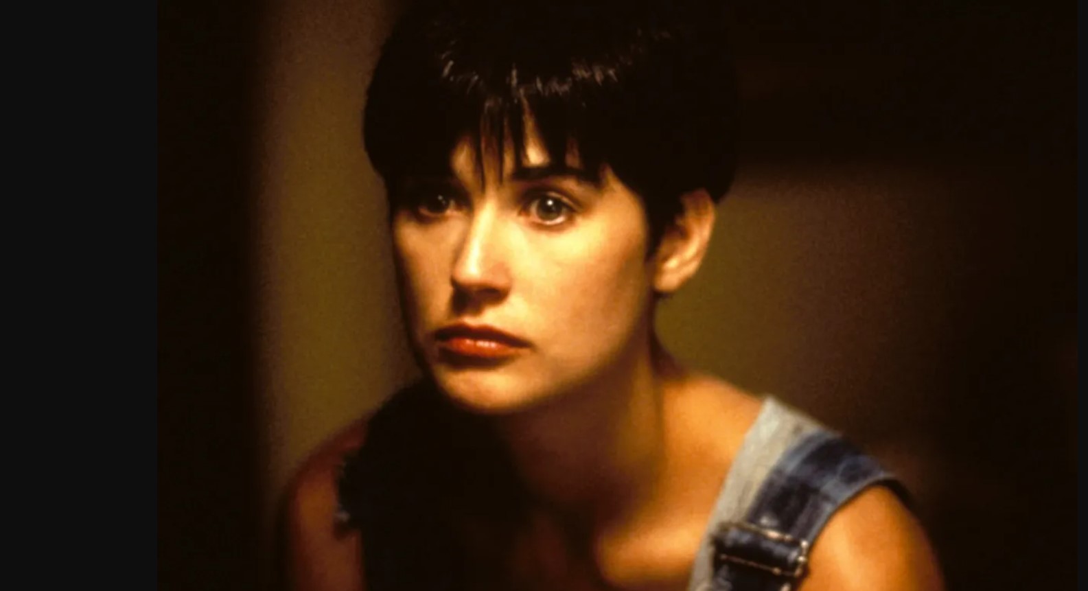 Обложка: "Привидение"