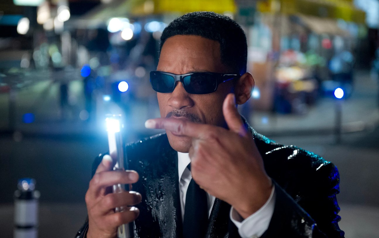 Обложка: "Люди в черном"