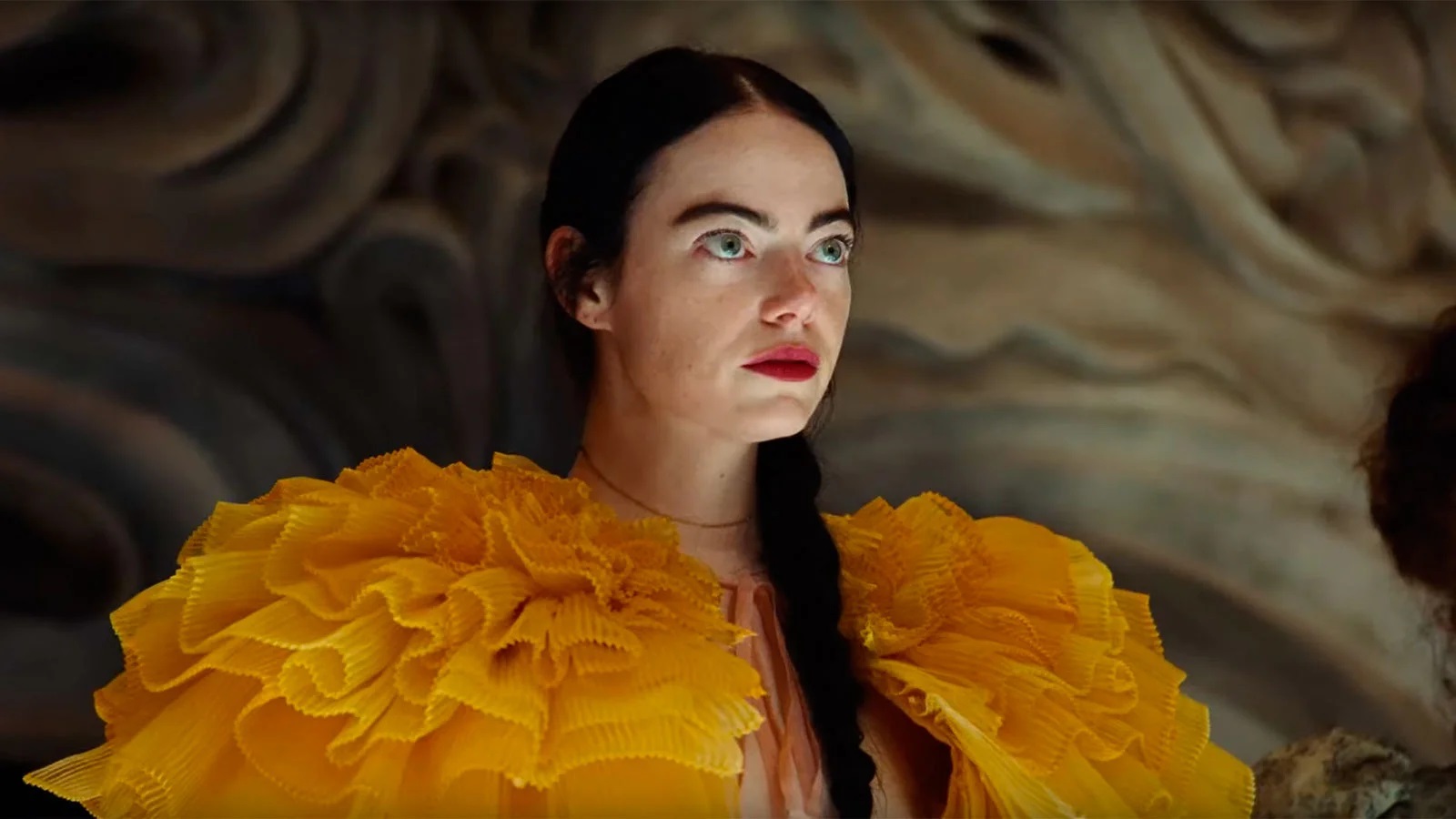 Обложка: кадр из фильма «Бедные-несчастные»