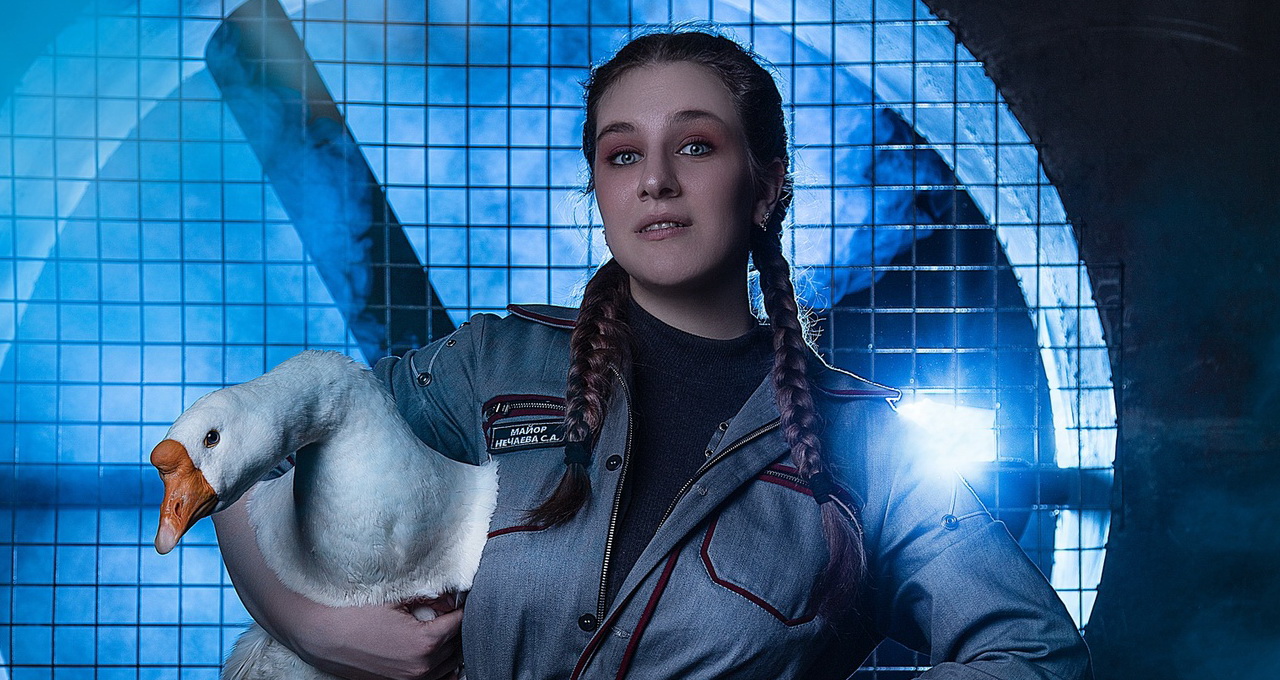 Обложка: косплеер Agrifano