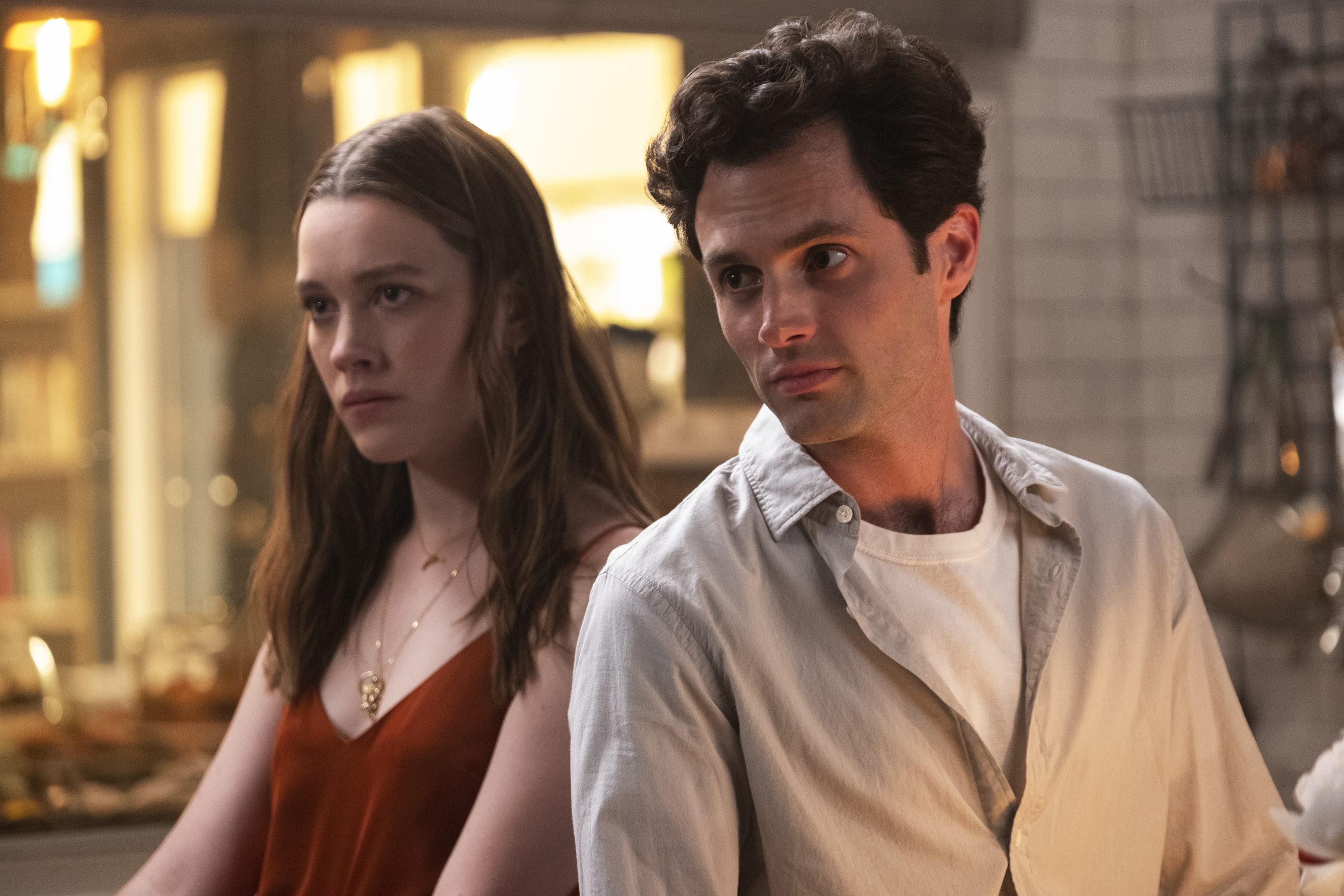 Обложка: кадр сериала «Ты» (2018—…)