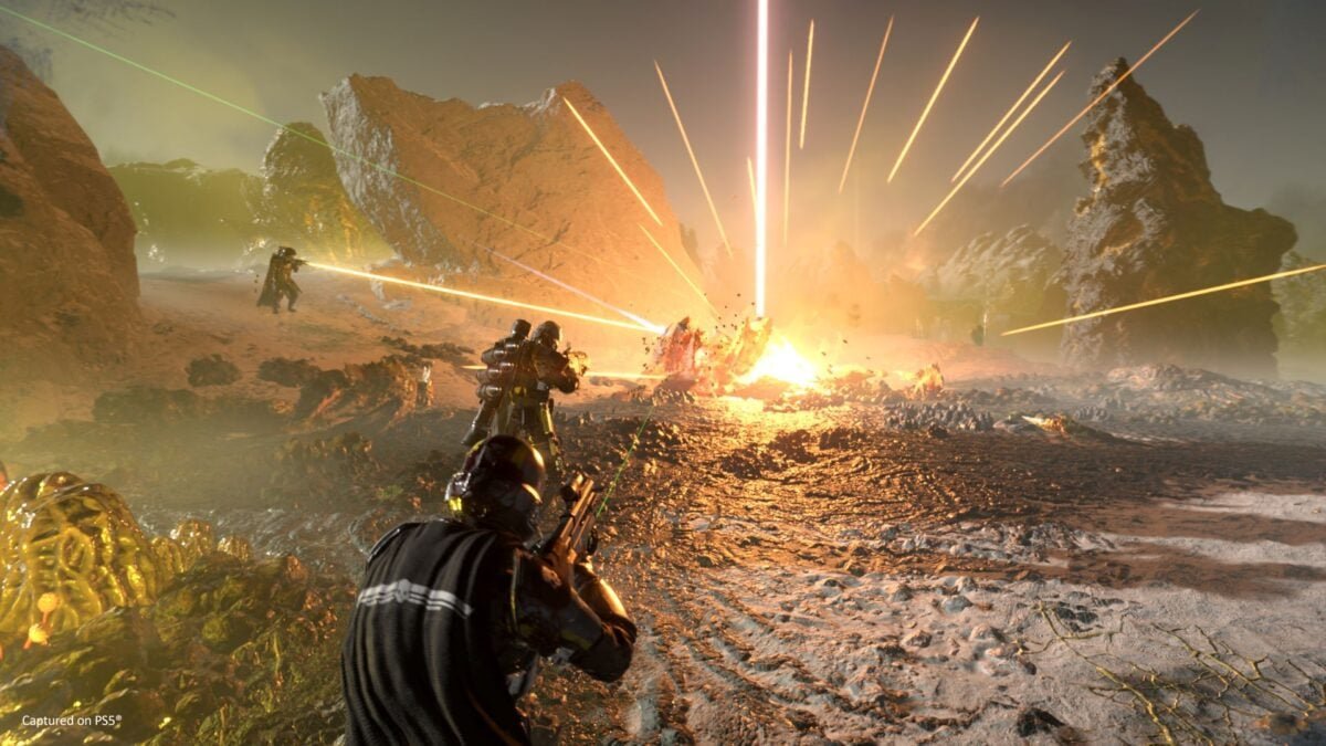 Обложка: скриншот из Helldivers 2