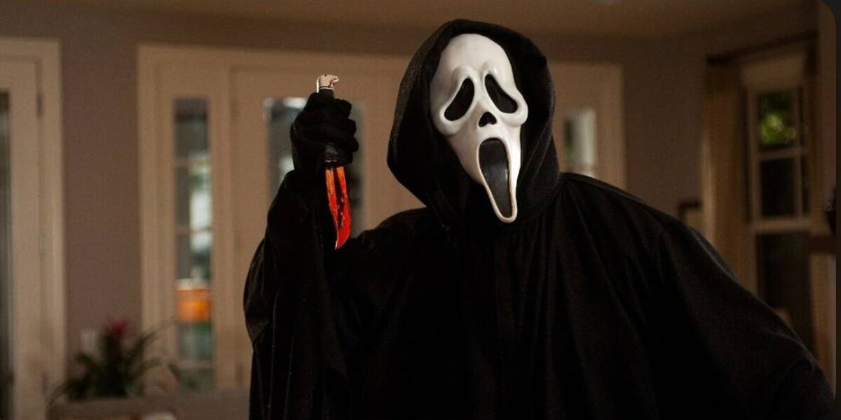 Обложка: кадр из фильма «Очень страшное кино»