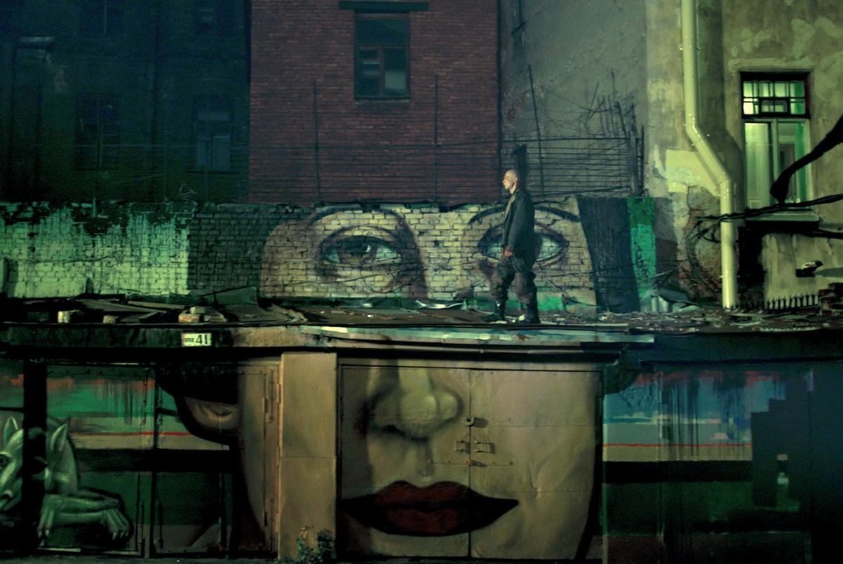 Обложка: постер фильма «Капитан Волконогов бежал»