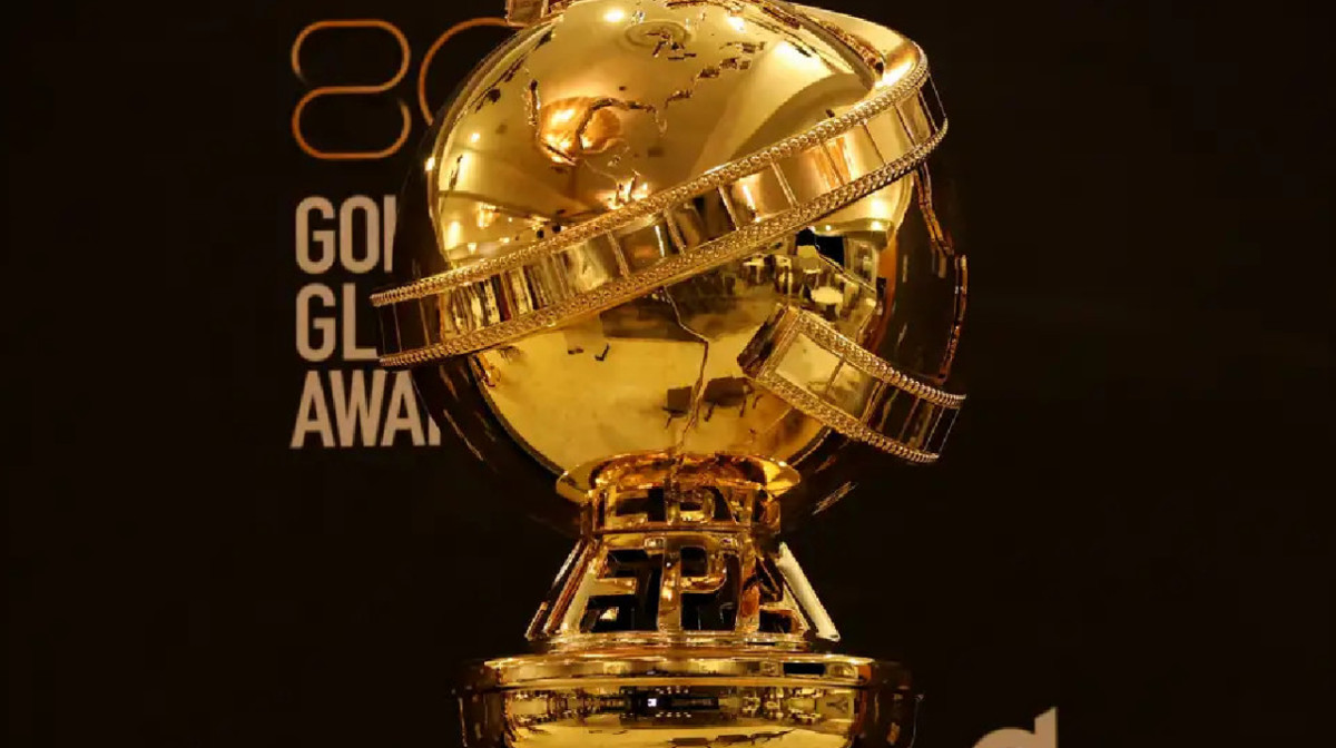 Обложка: «Золотой Глобус»