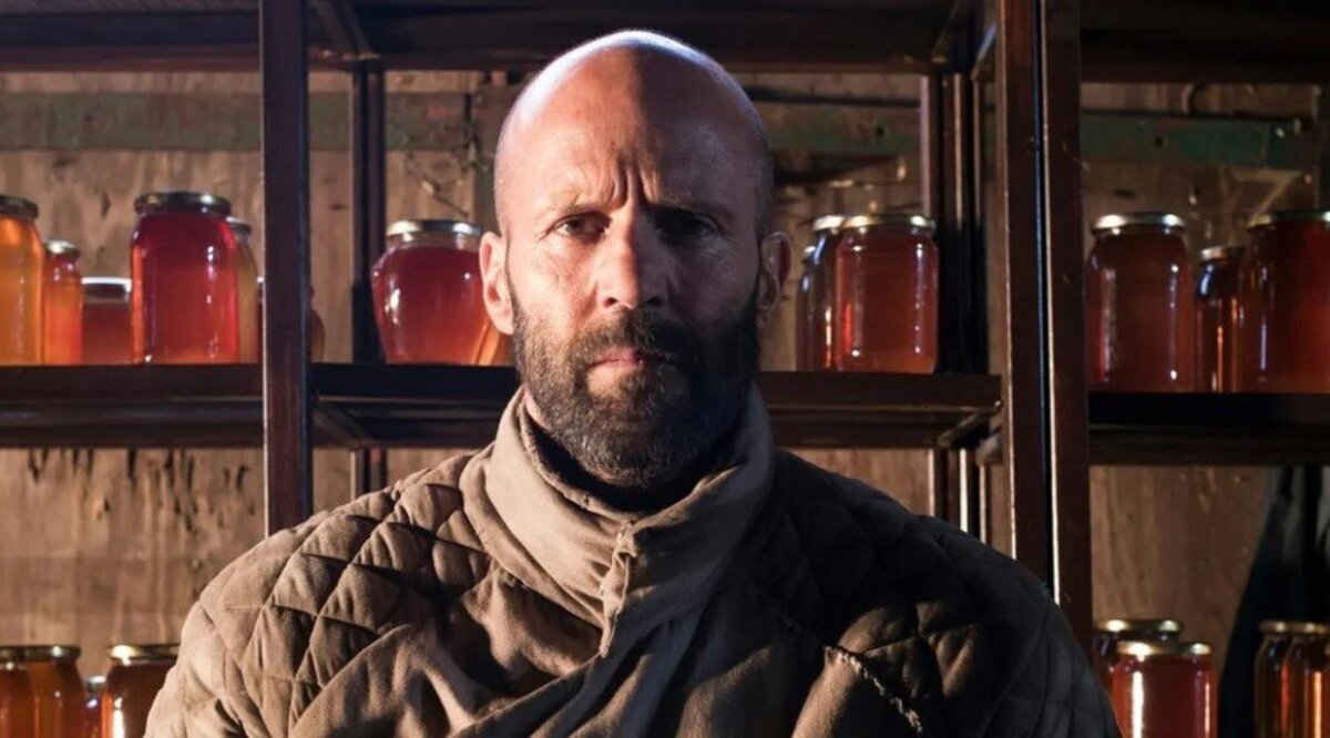 Обложка: кадр из фильма «Пчеловод»