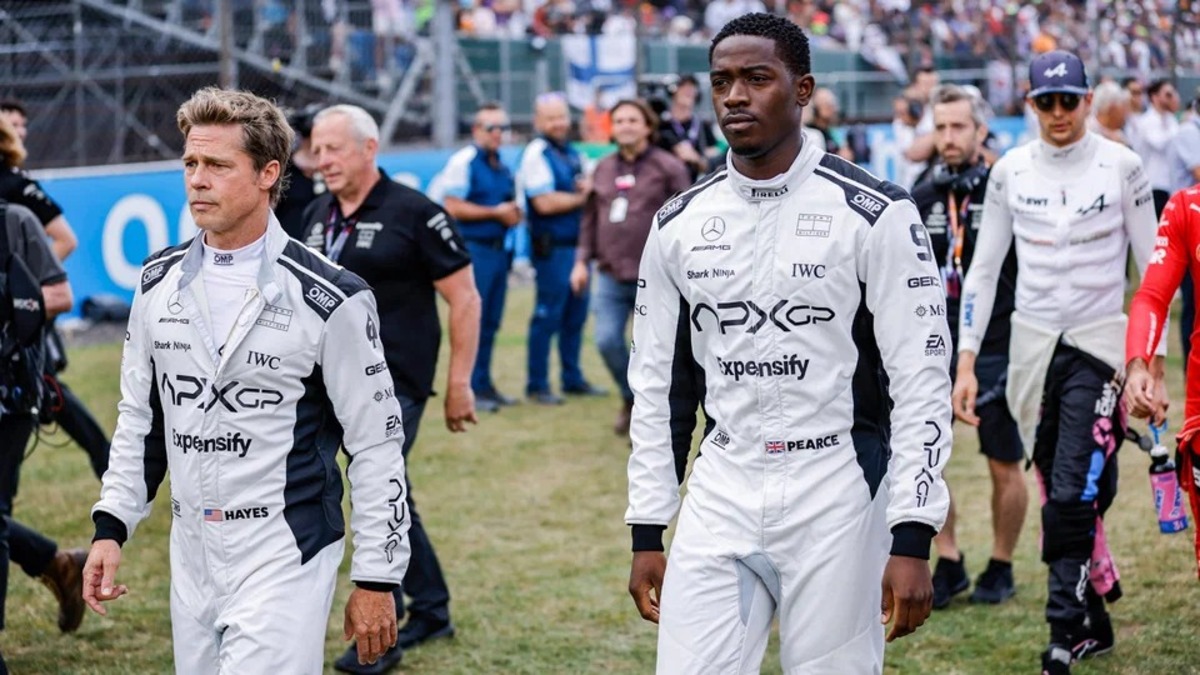 Обложка: кадр из безымянного фильма о «Формуле-1»