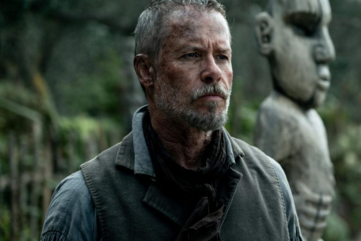 Обложка: кадр из фильма «На краю земли»